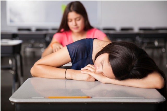 sleeps deprivation in teenagers