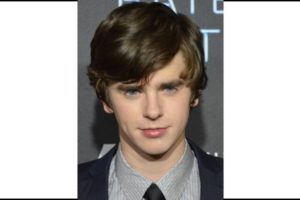 Freddie highmore